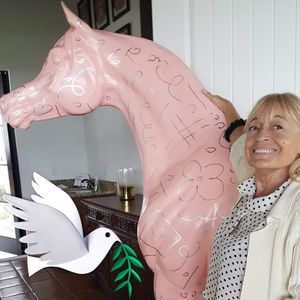 Meet your Posher, Mireille